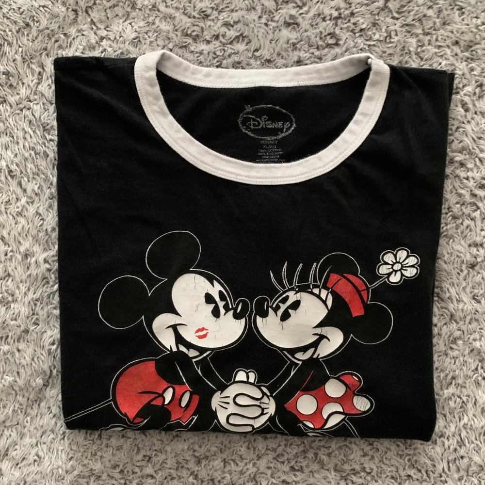Retro Mickey and Minnie Mouse Ringer T-Shirt. Women's XL. Authentic Disney.